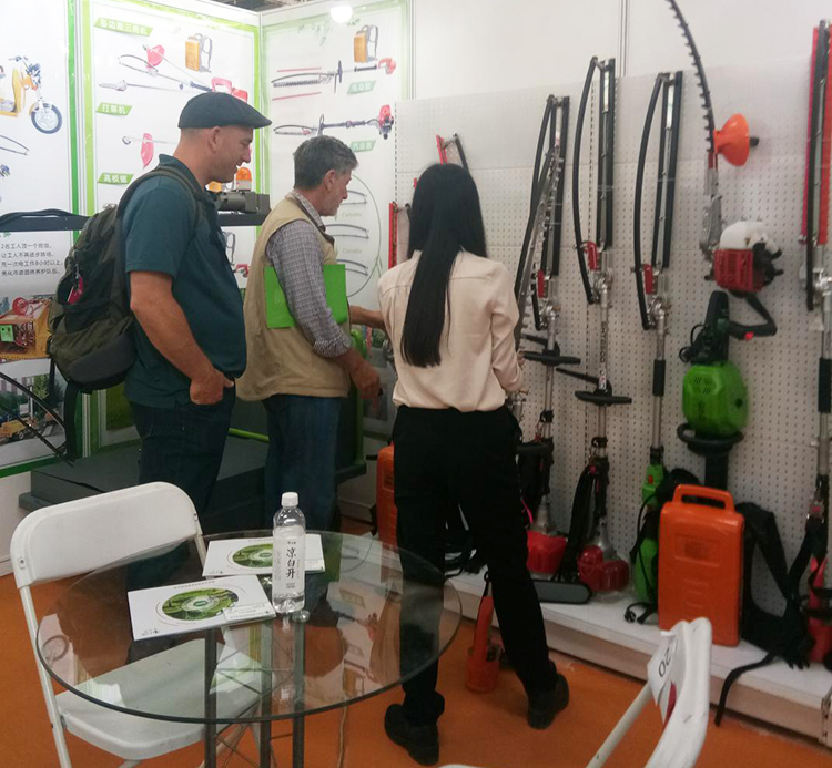checking boma tools on exhibition